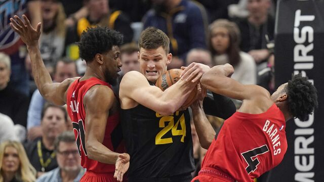 凯斯勒vs猛龙集锦 全场17+14七记封盖捍卫禁区