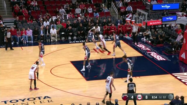 单枪匹马勇闯敌营 巴特勒错有错着内线打板命中