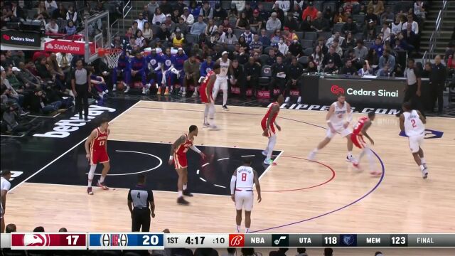 拦不住 根本拦不住！小卡能里能外干拔+暴扣逼停老鹰