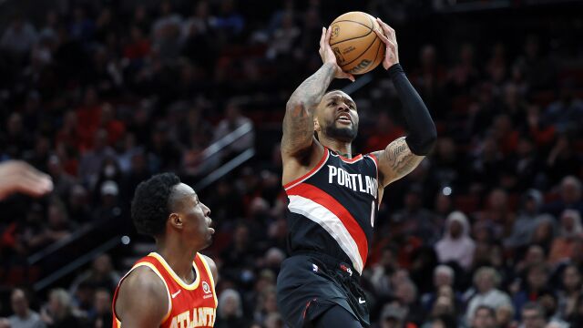 老鹰125-129开拓者 默里40分不敌利拉德42分