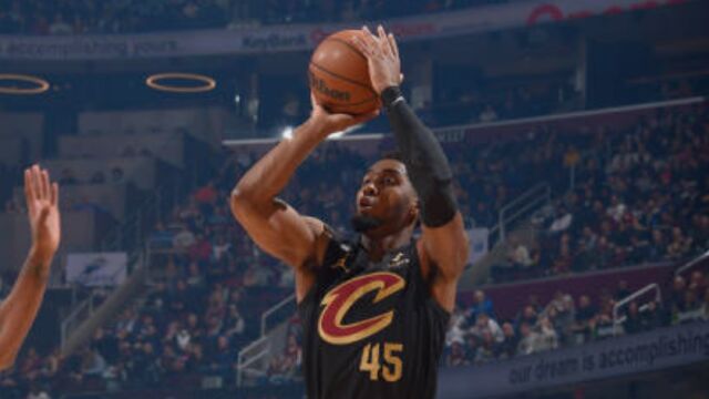 米切尔vs独行侠集锦 轻取25分率队加时险胜独行侠