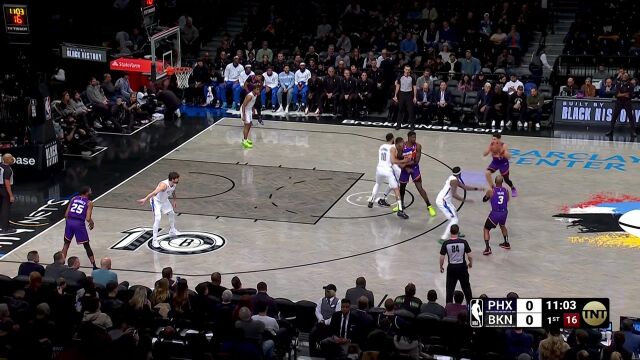 2023年的首次出手！布克抬手三分应声入网