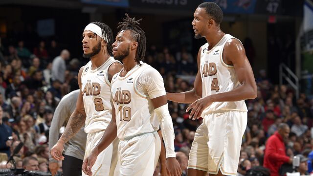 雷霆102-110骑士 骑士双塔轮番轰炸击败雷霆