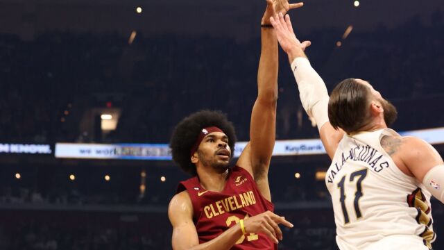 阿伦vs鹈鹕集锦 拿下24+11大号两双 无限虐框扣不停