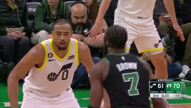 NBA常规赛：爵士vs凯尔特人第3节中文解说回放