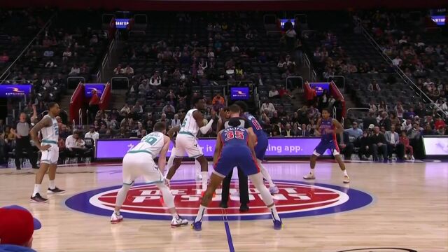 黄蜂vs活塞第1节中文解说回放