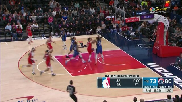 在我地盘这你就得听我的 富尔茨从后场狂奔追冒阿弗迪亚