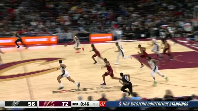 敌军之中取上将首级 索汉自投自抢霸气补篮