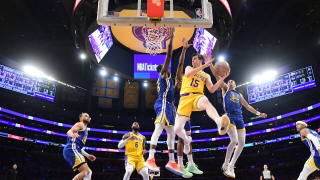 里夫斯vs勇士集锦 全场23+5+6中场压哨超远三分杀人诛心