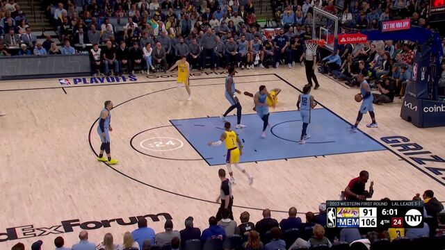 追分模式开启！ 詹姆斯连线浓眉打进两分