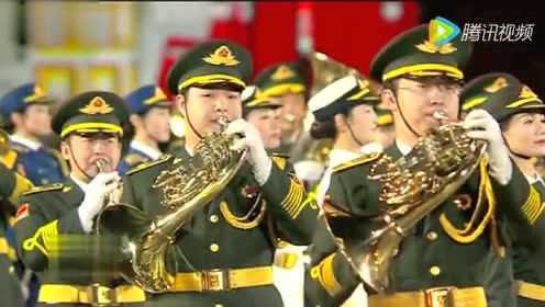 中国人民解放军军乐团-魅力四射High爆全场