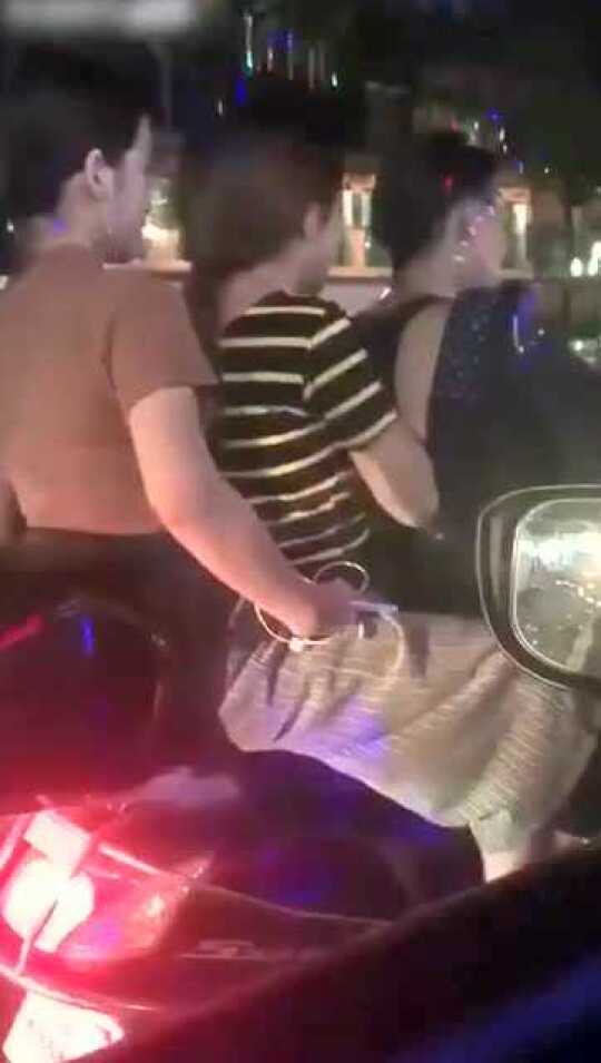 你以为有了车子就有女朋友？