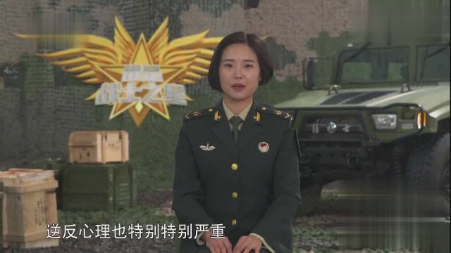 导弹通信女兵一曲《天下百姓》感动全场,原唱评委都被唱紧张了!