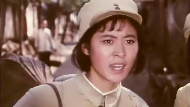 80年老电影《女兵》倪萍、宋春丽年轻时的风采