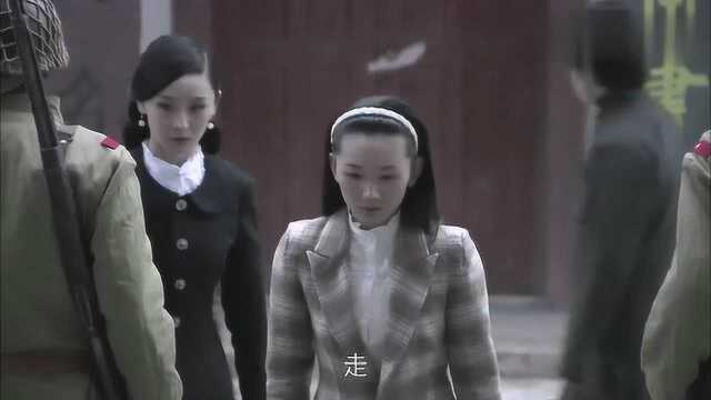 黑狐:大岛由美和俞梅一起去送胶卷,却被告知最近检查送不出去了