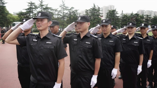 襄阳市高新区保安行业主题宣传暨大练兵成果汇报演练