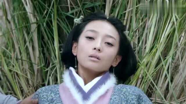 为保护唐瑛和董妃,王服死在唐瑛的剑下,真是一个痴情郎