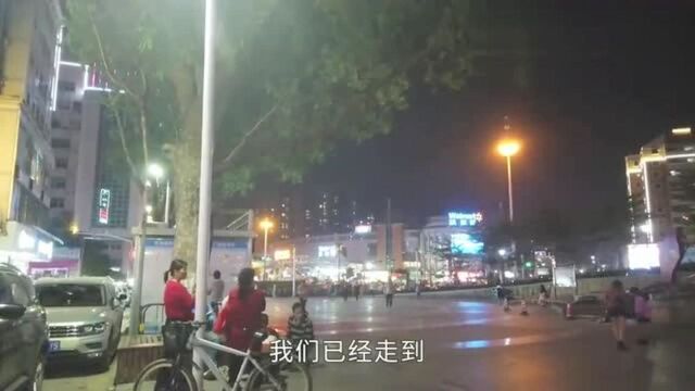 东莞凤岗最有名的小巷子,今天带大家看看,有没有人叫我靓仔