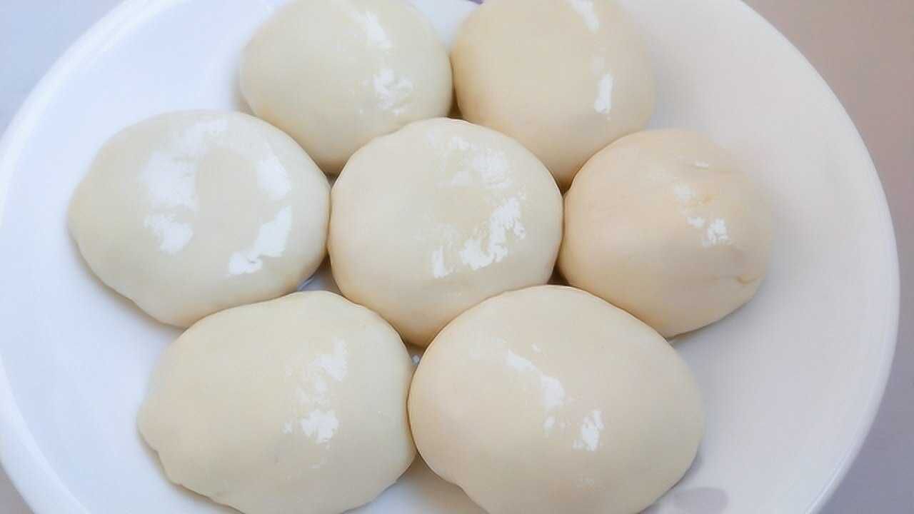 1280