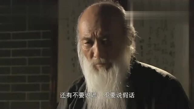 出演《李小龙传奇》,曾经还是周星驰的御用配角,演活了李小龙