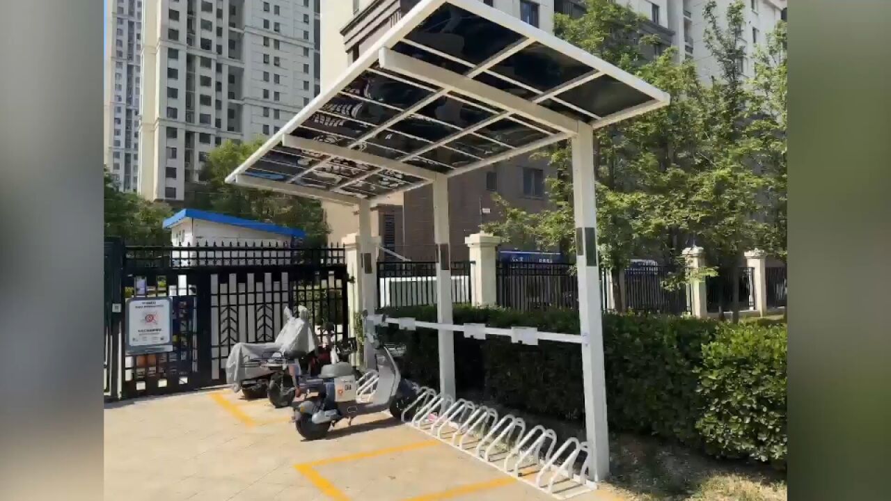 社区联手物业为居民建设多功能电瓶车充电车棚