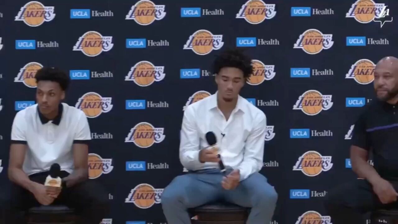 话筒NBA | 希菲诺谈詹姆斯参加选秀时才出生7天:老詹真老