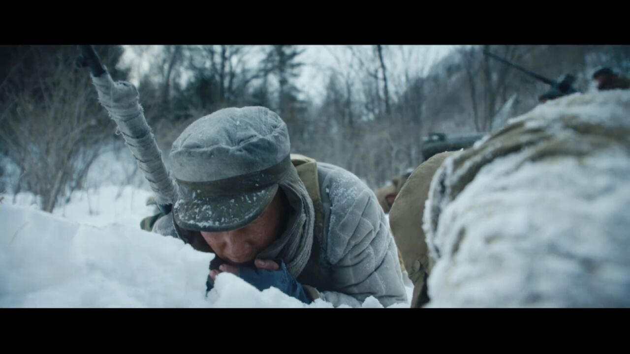 冰雪:敌人武器装备精良,我军战士只能战术性撤退