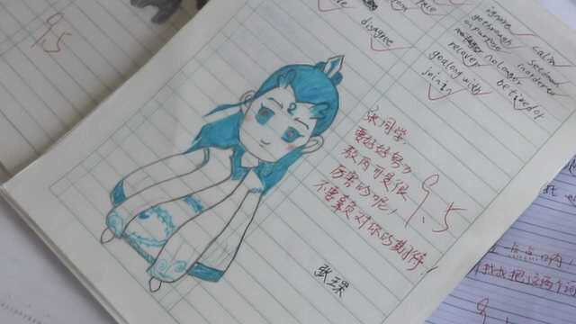 高中英语老师画漫画批改作业,学生默写全对要啥画啥