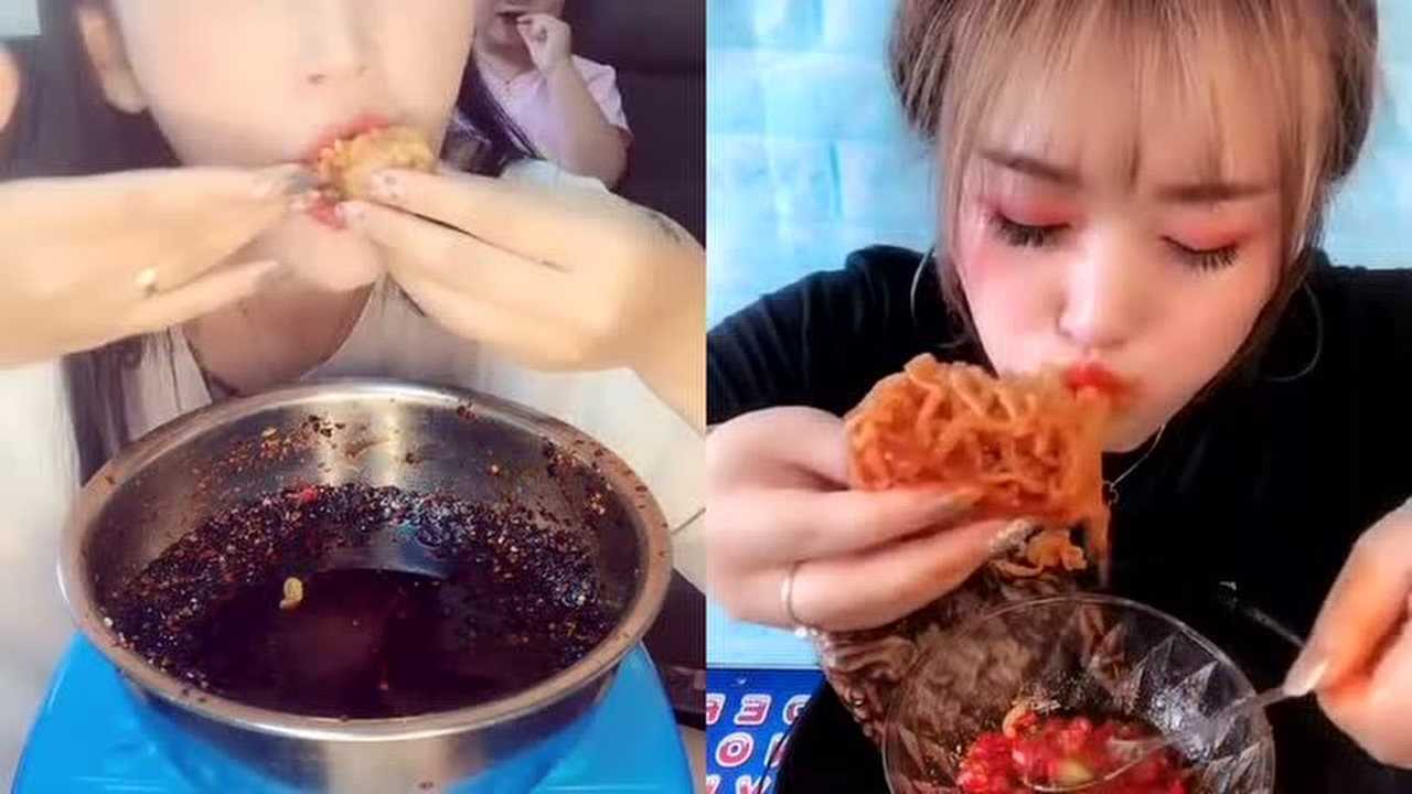 美女挑战佳佳姐秒吃火鸡面这吃相看着真诱人我都流口水了