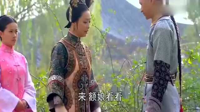 靖轩在背后付出了太多,宁愿自己受伤也要维护美璃的尊严,