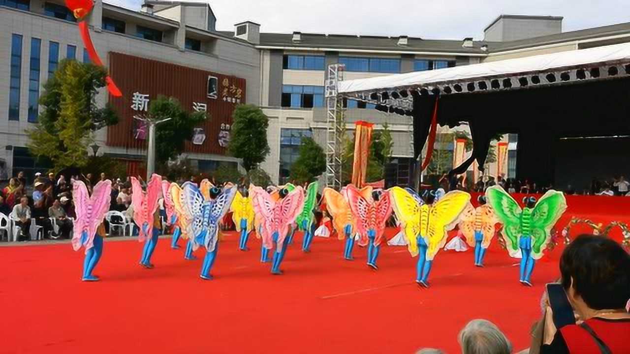 永康高镇十八蝴蝶方岩庙会献演