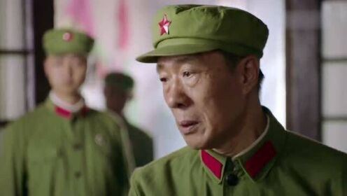 好剧：农民在割草，不料首长来了都叫他将军，厉害了！