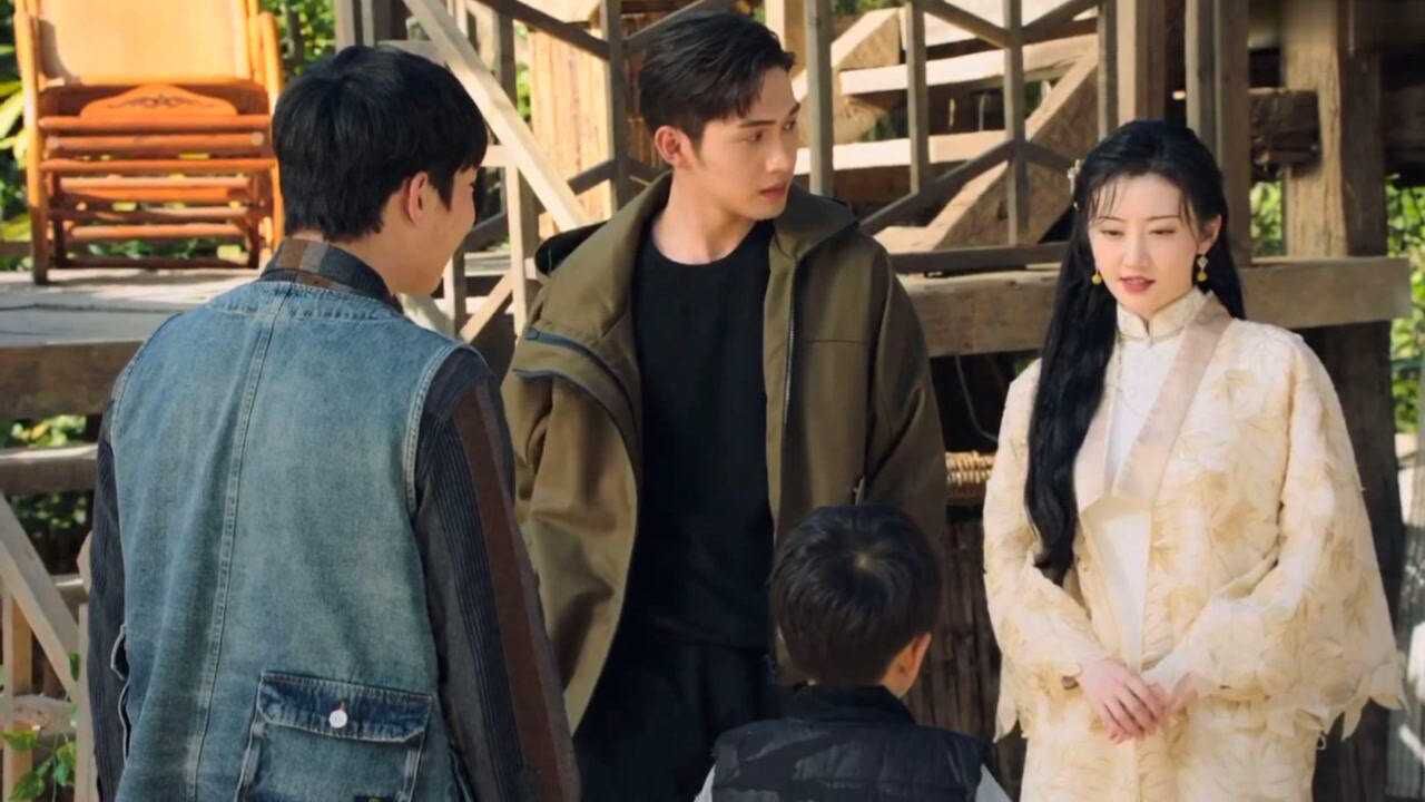 司藤瓦房上线就搞笑小孩子能有什么坏心思呢就是想当你们的亲儿子