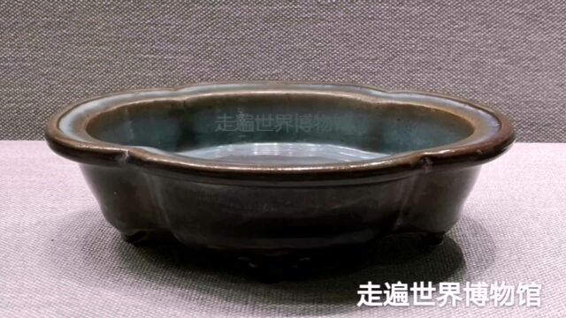 中国古代瓷器珍宝:宋代钧窑花盆托,故宫博物院藏