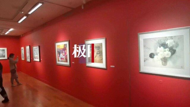 【视频】探访顶级画展,“首届中国水彩静物画展ⷩ‚€请展”赏逛攻略来了