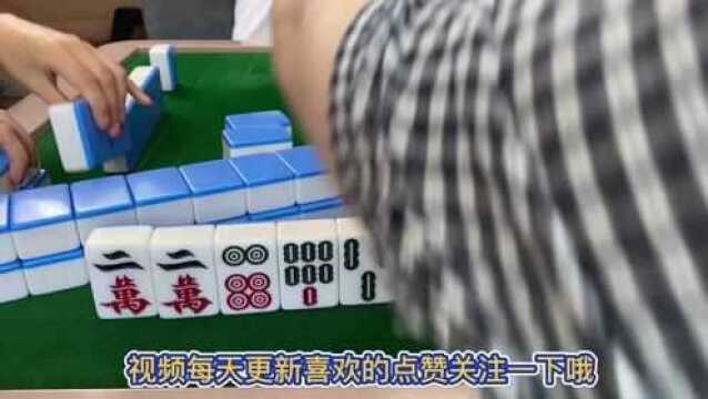 256. 铁脑壳 哈搓搓 极品差点做给自己看