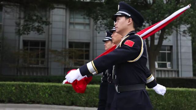 喜迎二十大 奋进新征程 | 常熟市人民法院开展庆祝中华人民共和国成立73周年升国旗仪式