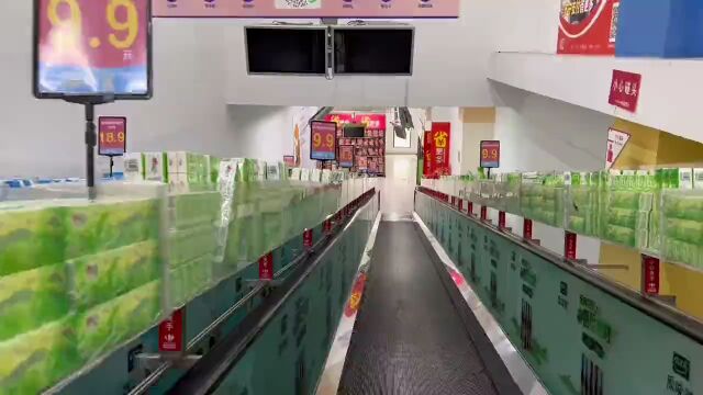 【实地探店】家乐福怎么了?部分货架空置、限制购物卡…直击嘉定店!