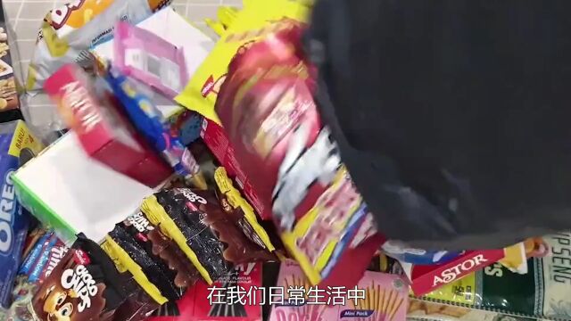 世界上一“奇特”的蚂蚁,个头堪比葡萄,直接被当地人当零食吃!