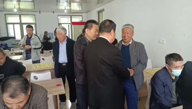 国家文化名人著名的风水大师王进宝老师到潍坊市安丘象棋协会参观