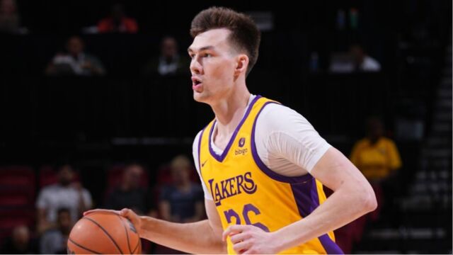 湖人捡到宝！落选秀内线场均16+8+七成命中率 美媒呼吁湖人转正