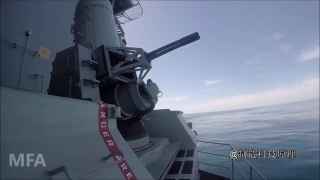 致命的海智方阵 CIWS 正在行动