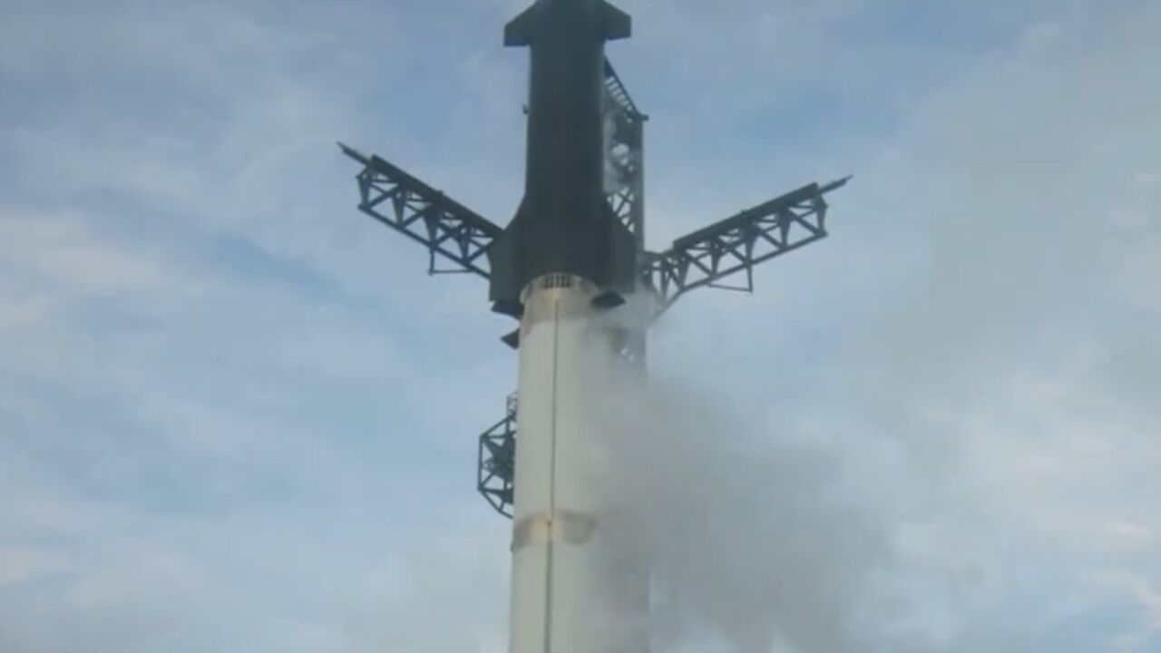 现场!SpaceX“星舰”第三次试飞发射升空