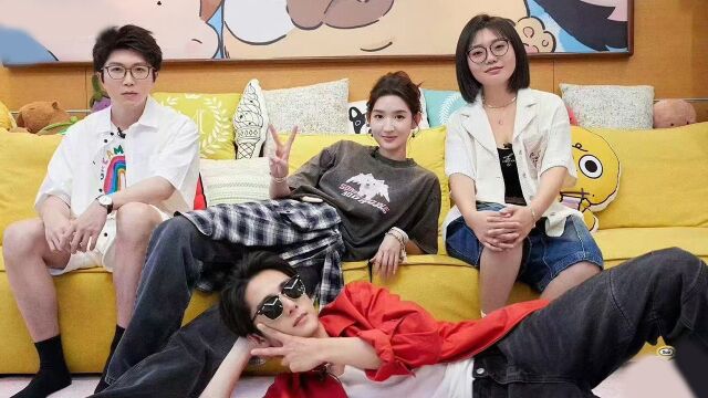 《时先生闪婚夫人才是真千金》冲突与考验