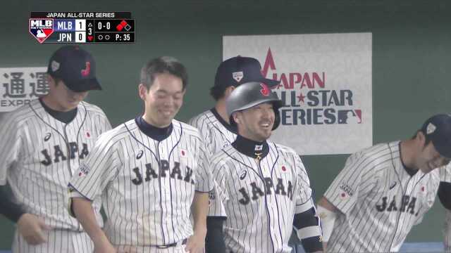 MLB明星队的守备出现失误 日本明星队的一支幸运安打