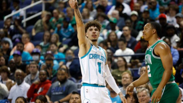 鲍尔vs凯尔特人集锦 全场23+9攻传兼备难救主