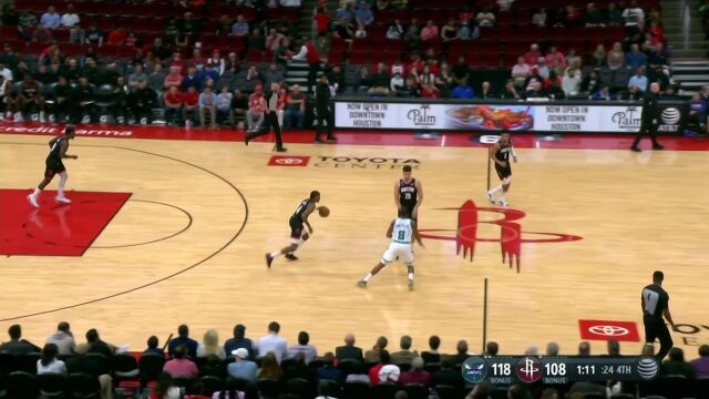 保持悬念！格林挺身而出连砍7分助队缩小分差