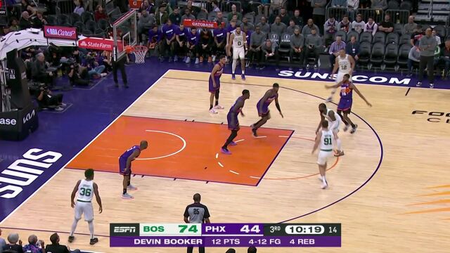 手感全来了！格里芬外线三分稳稳命中