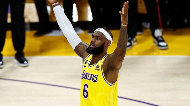 NBA全明星首发詹姆斯赛季十佳球 高难度后仰跳投杀人诛心