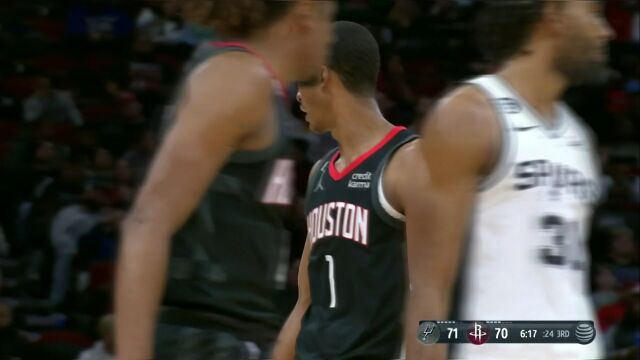 NBA常规赛：马刺vs火箭第3节英文原声回放